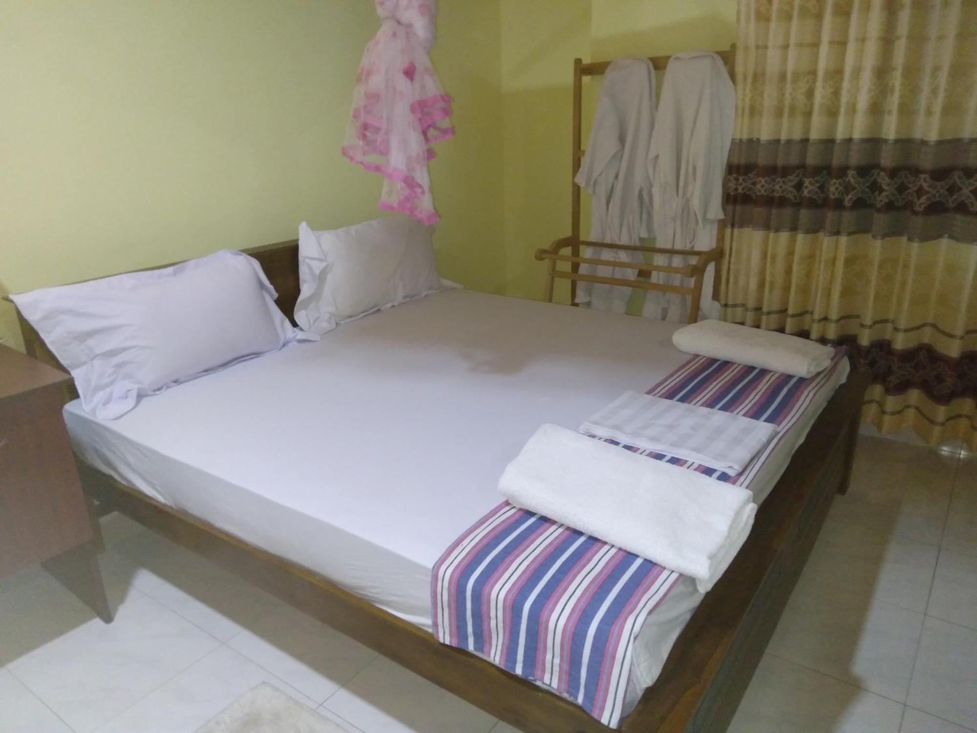 Suwani Pinnawala Homestay 객실 사진