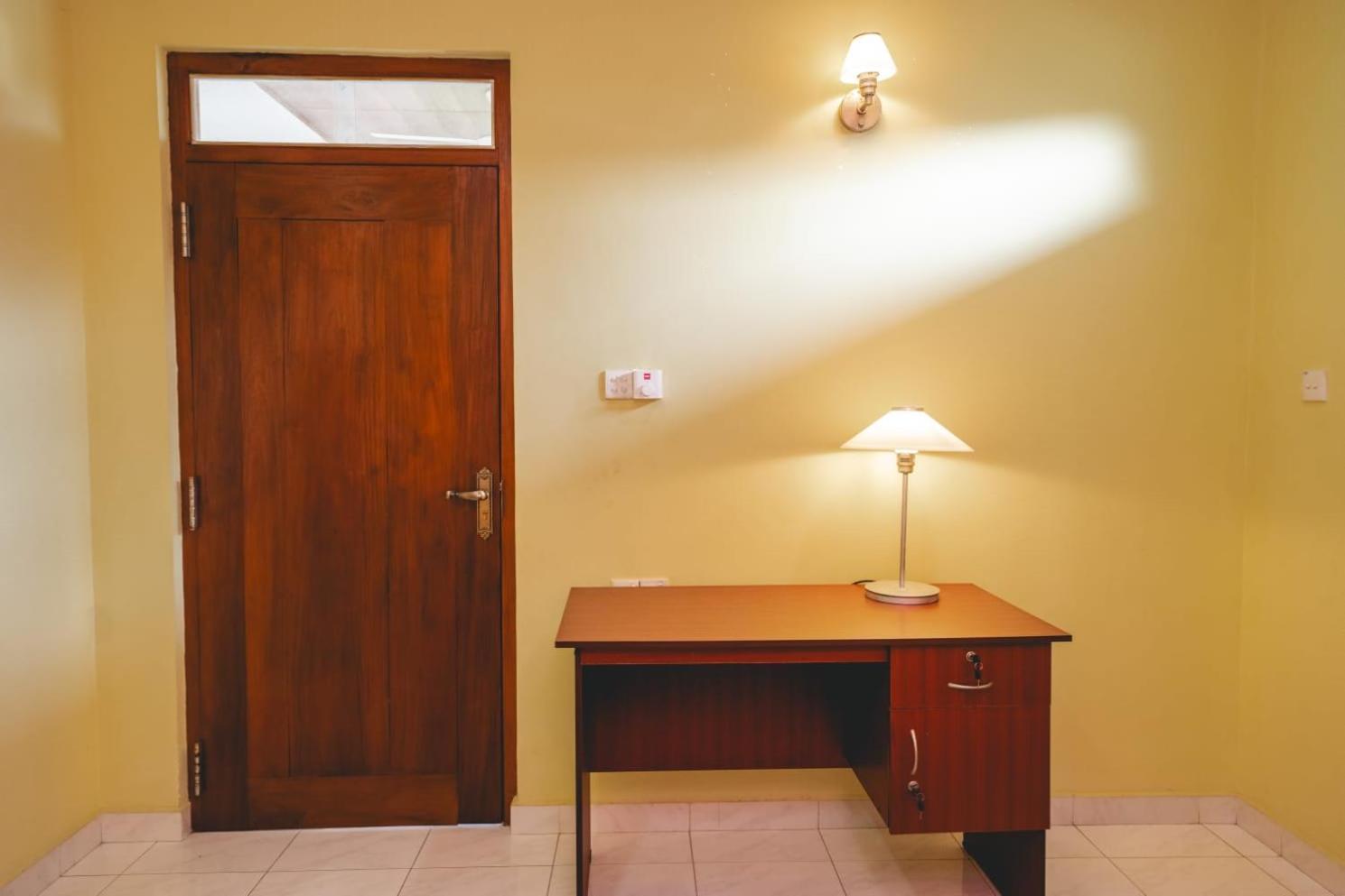 Suwani Pinnawala Homestay 외부 사진