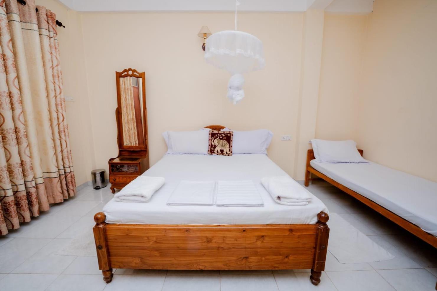 Suwani Pinnawala Homestay 외부 사진